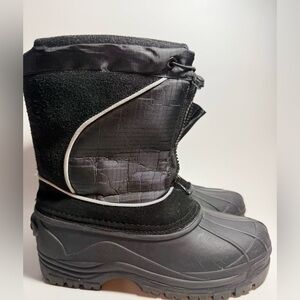 Men’s Size 5 Winter Boots Insulated Black